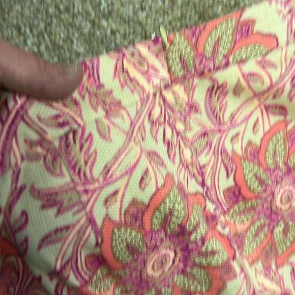 Jaclyn Smith, pencil skirt - Picture 6 of 8